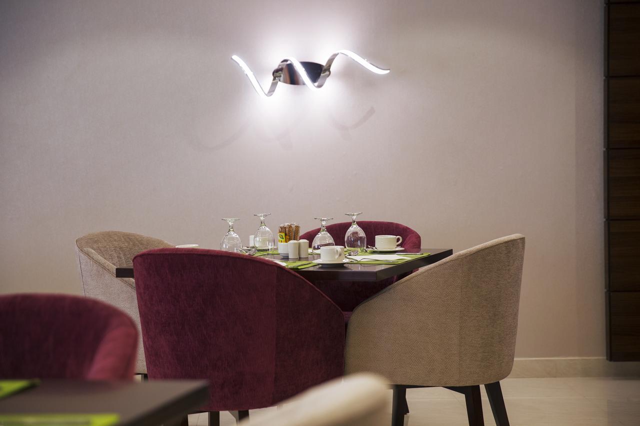 Motiara Hotel - Al Murouj Ер-Ріяд Екстер'єр фото